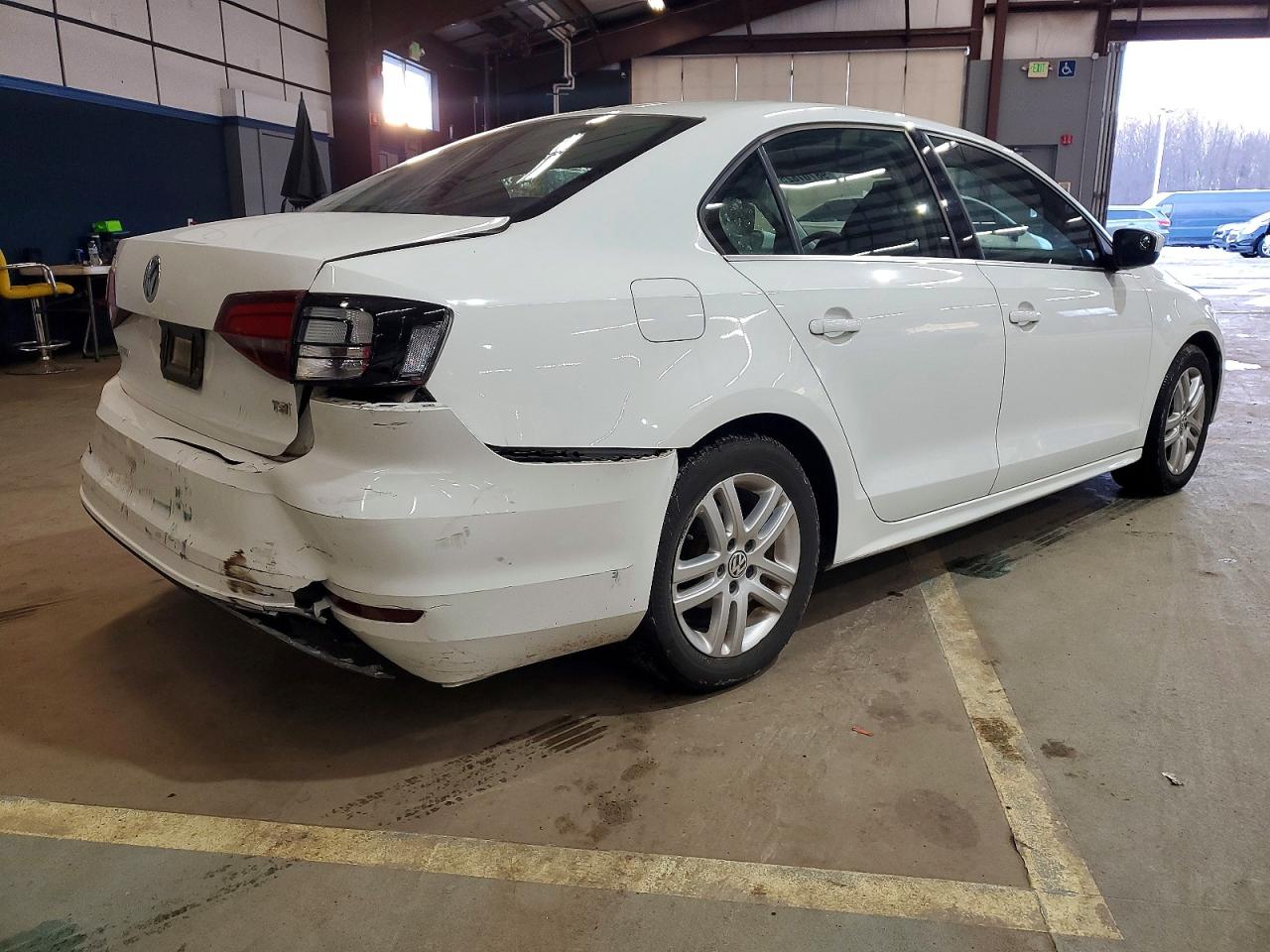 2017 VOLKSWAGEN JETTA S photo 3