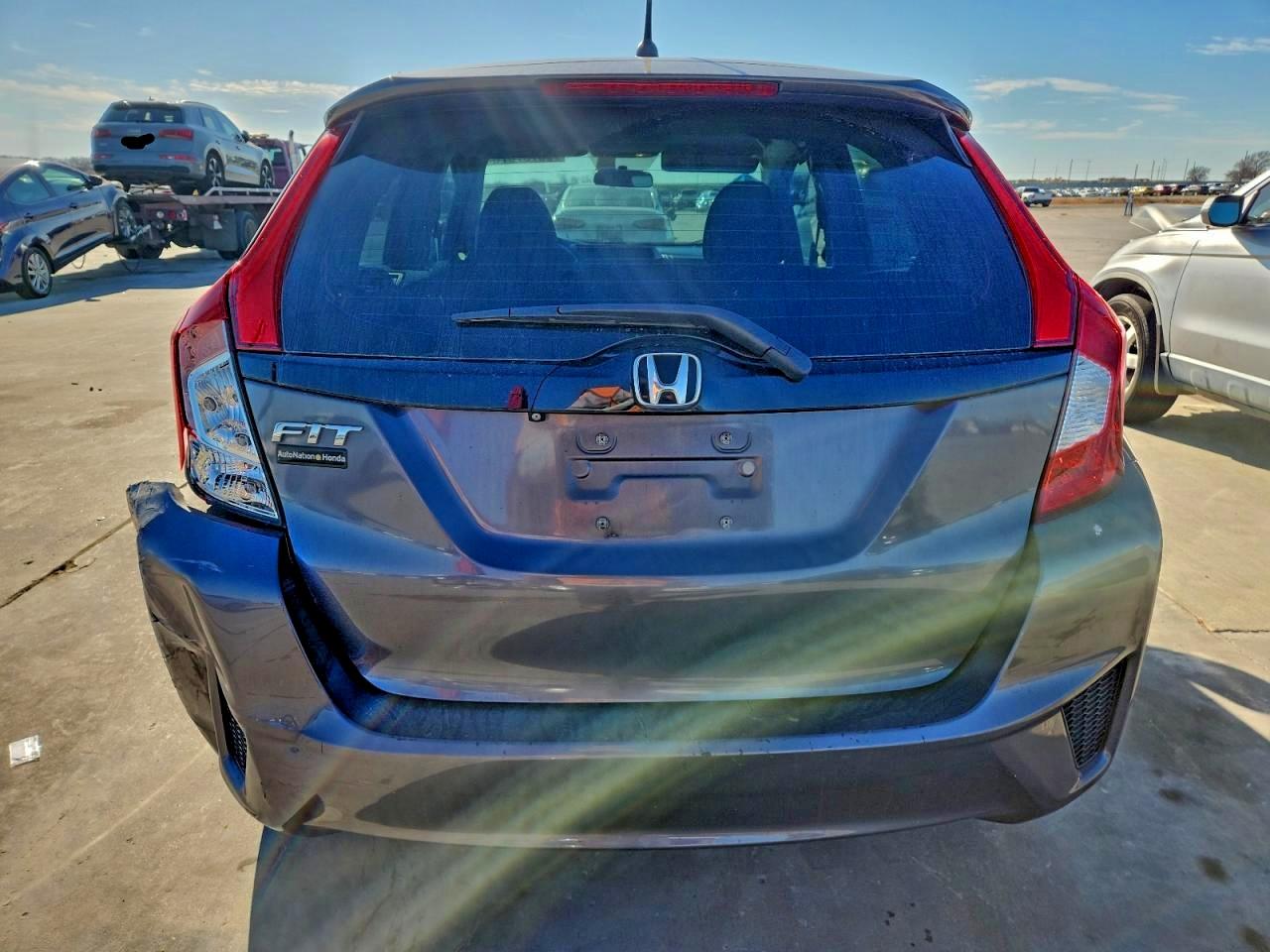 2015 HONDA FIT LX photo 6
