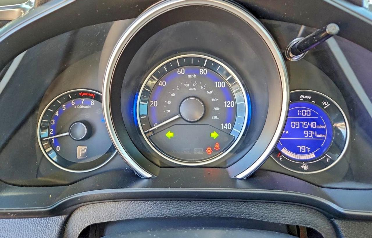 2015 HONDA FIT LX photo 9