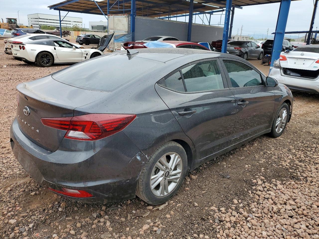 2020 HYUNDAI ELANTRA SEL photo 3