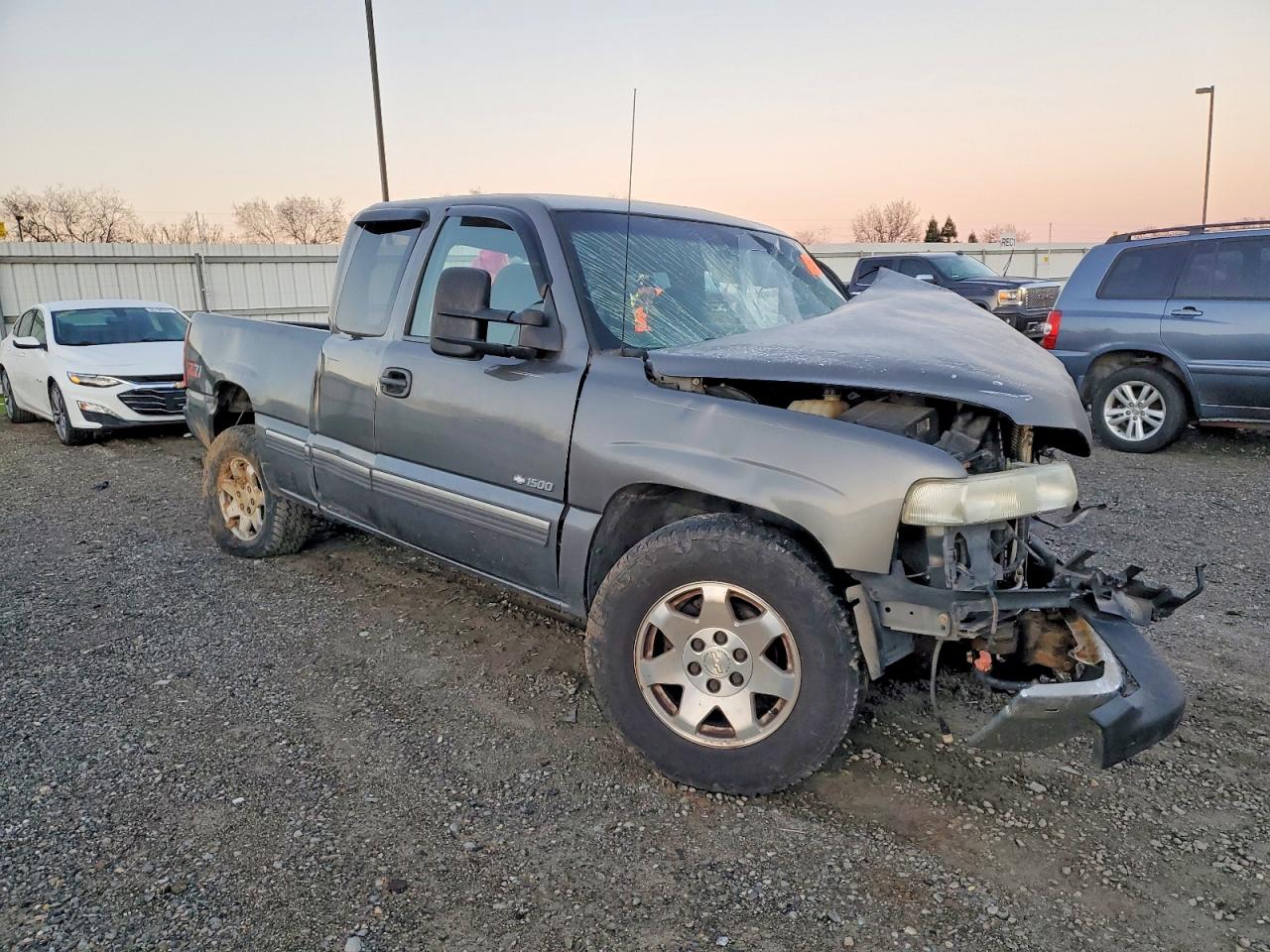 2000 CHEVROLET SILVERADO K1500 photo 7