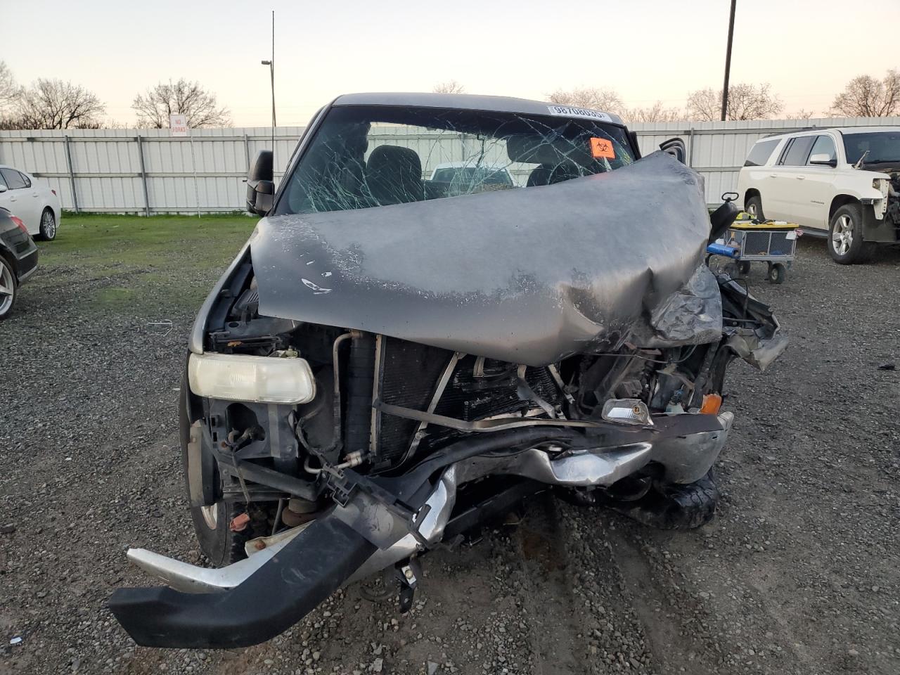 2000 CHEVROLET SILVERADO K1500 photo 9