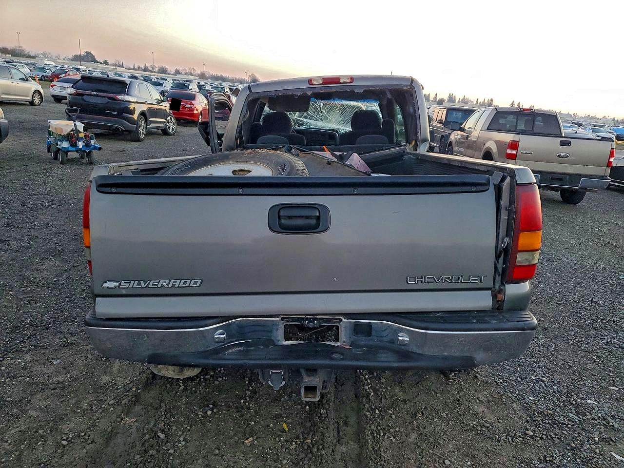 2000 CHEVROLET SILVERADO K1500 photo 11