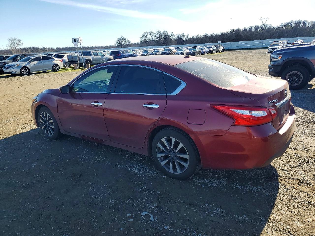 2017 NISSAN ALTIMA 2.5 photo 2