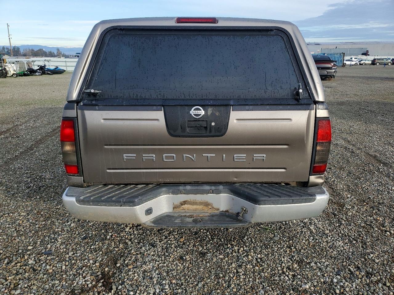 2004 NISSAN FRONTIER KING CAB XE photo 6