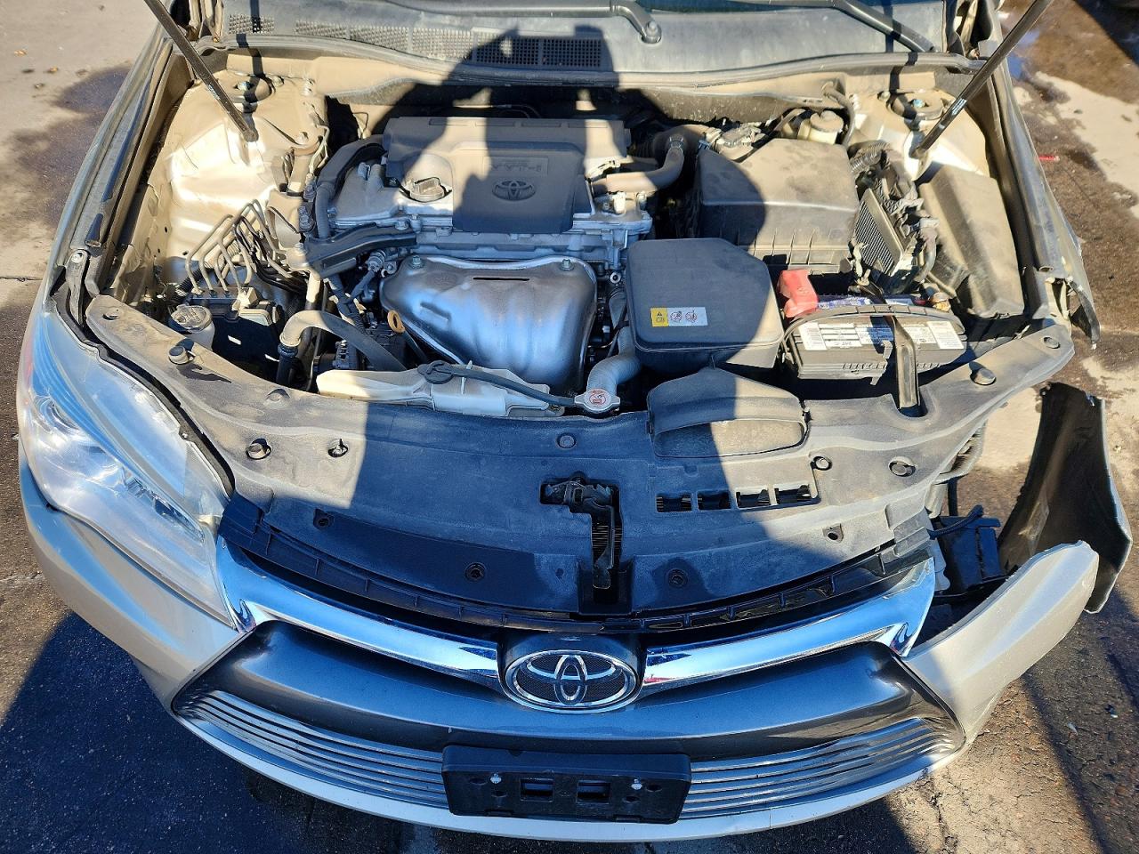 2017 TOYOTA CAMRY LE photo 11