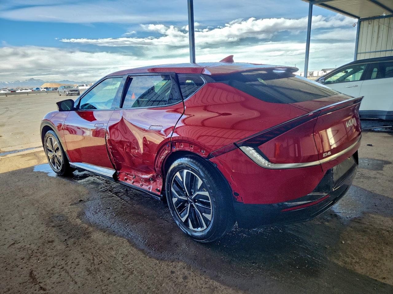 2023 KIA EV6 LIGHT photo 2