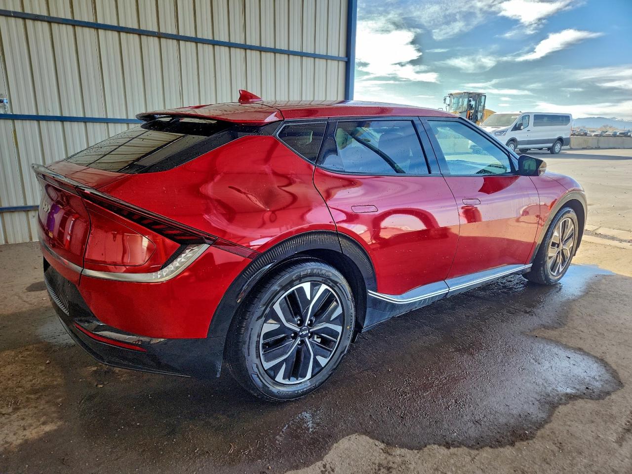 2023 KIA EV6 LIGHT photo 3