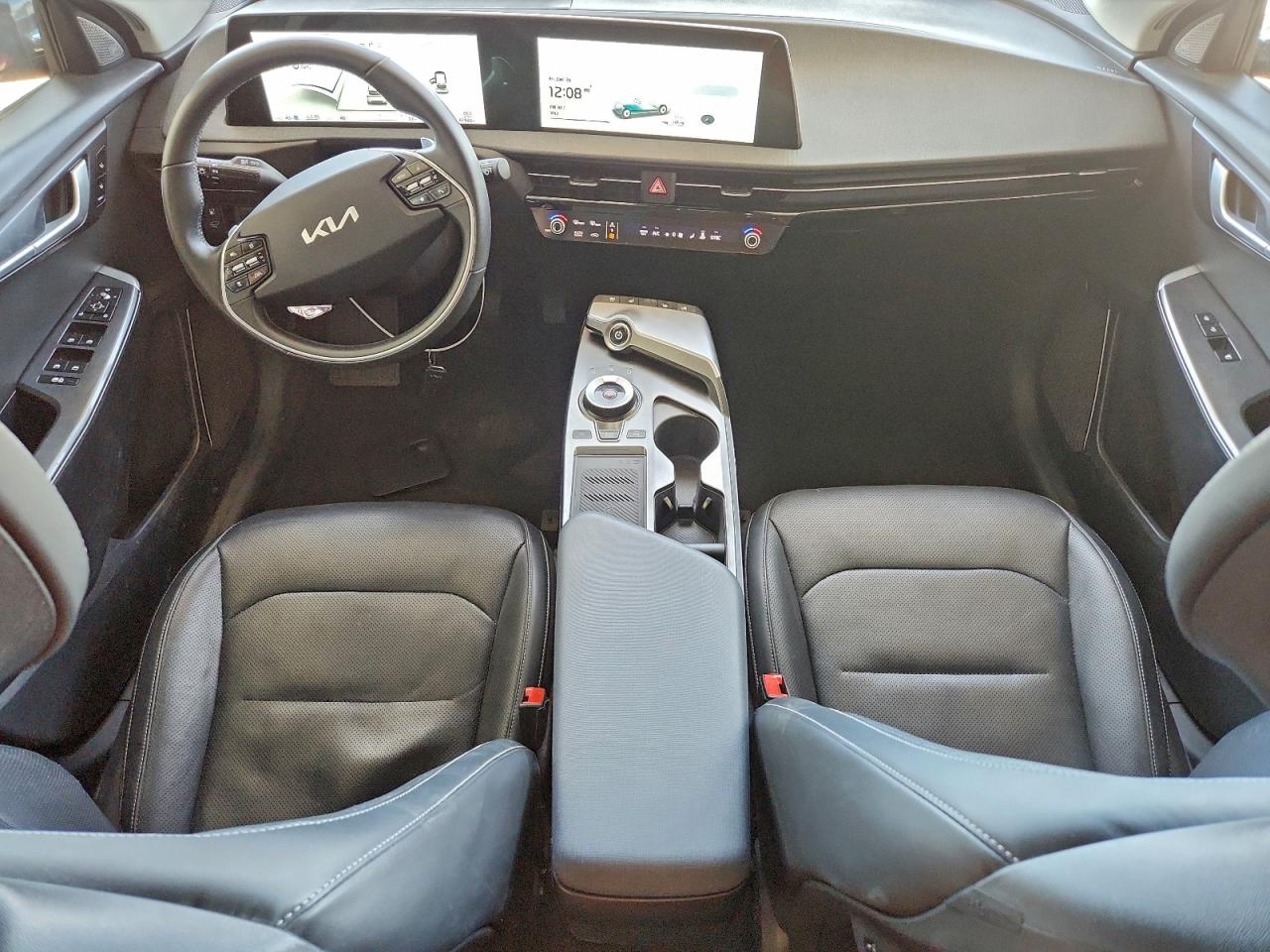 2023 KIA EV6 LIGHT photo 8