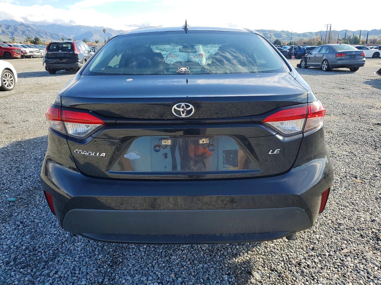 2020 TOYOTA COROLLA LE photo 9