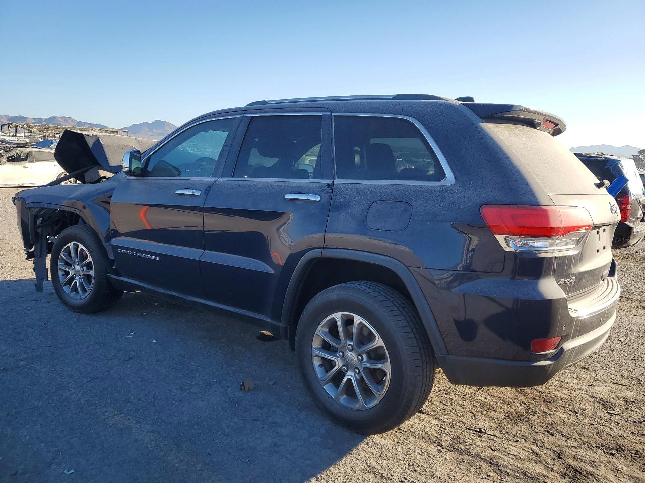 2015 JEEP GRAND CHEROKEE LIMITED photo 2