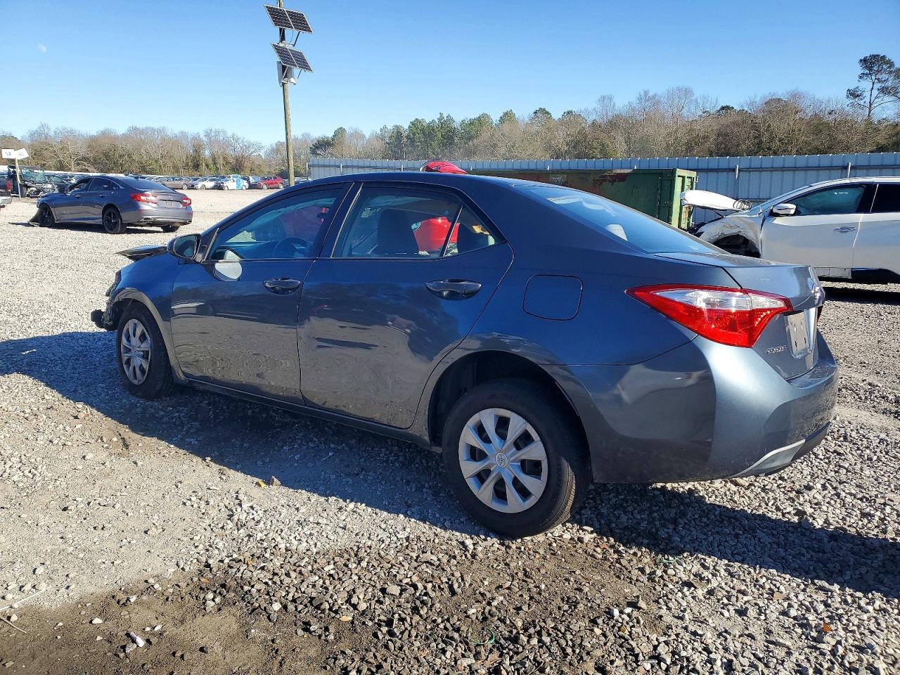 2014 TOYOTA COROLLA L photo 2