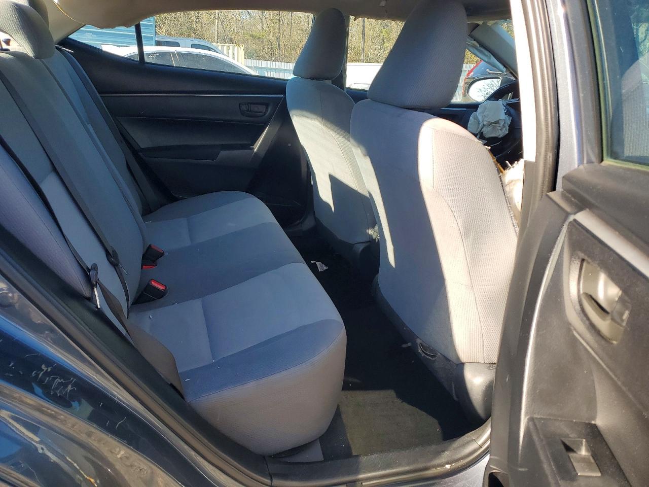 2014 TOYOTA COROLLA L photo 10