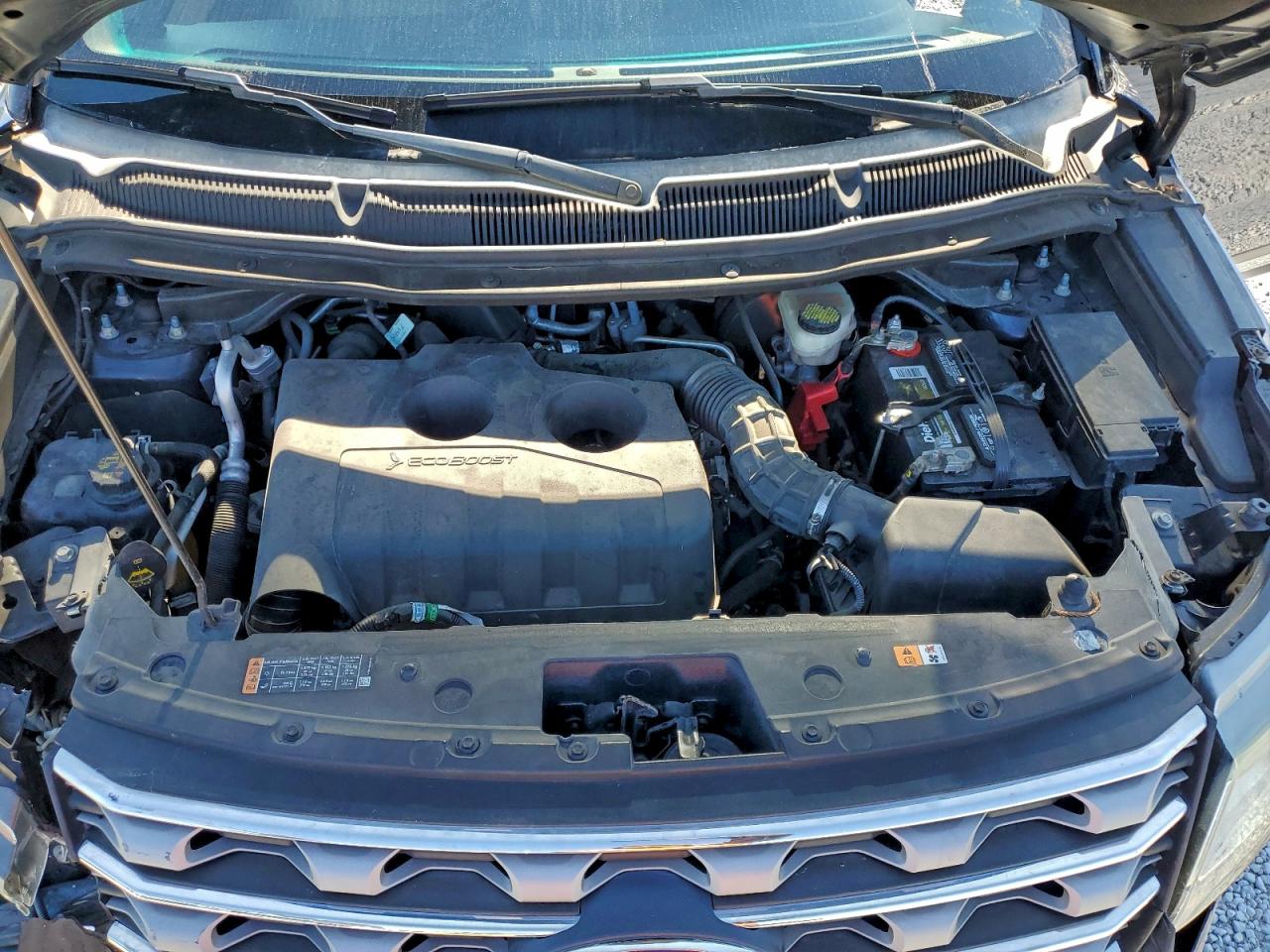 2016 FORD EXPLORER XLT photo 12