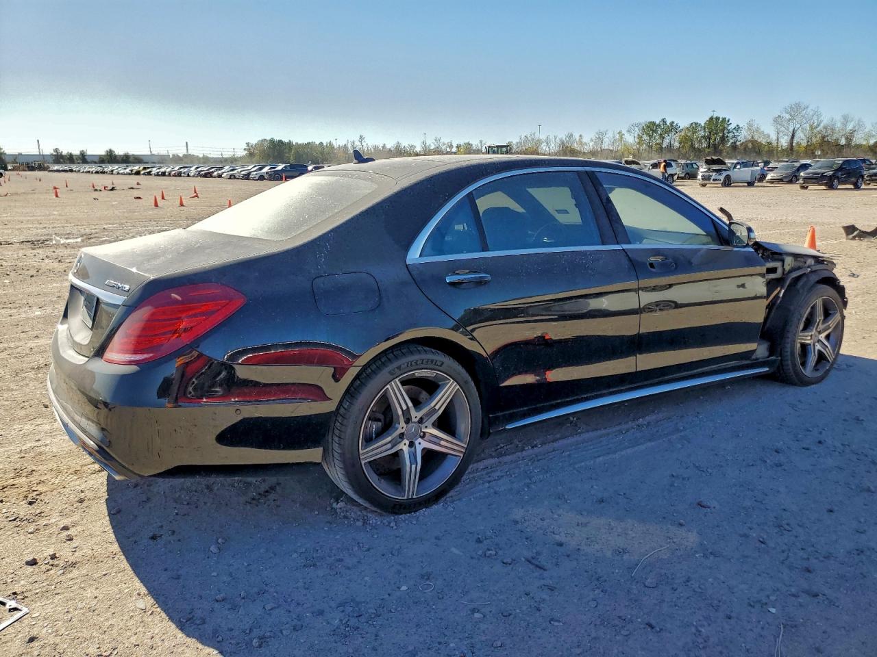 2014 MERCEDES-BENZ S 63 AMG photo 3