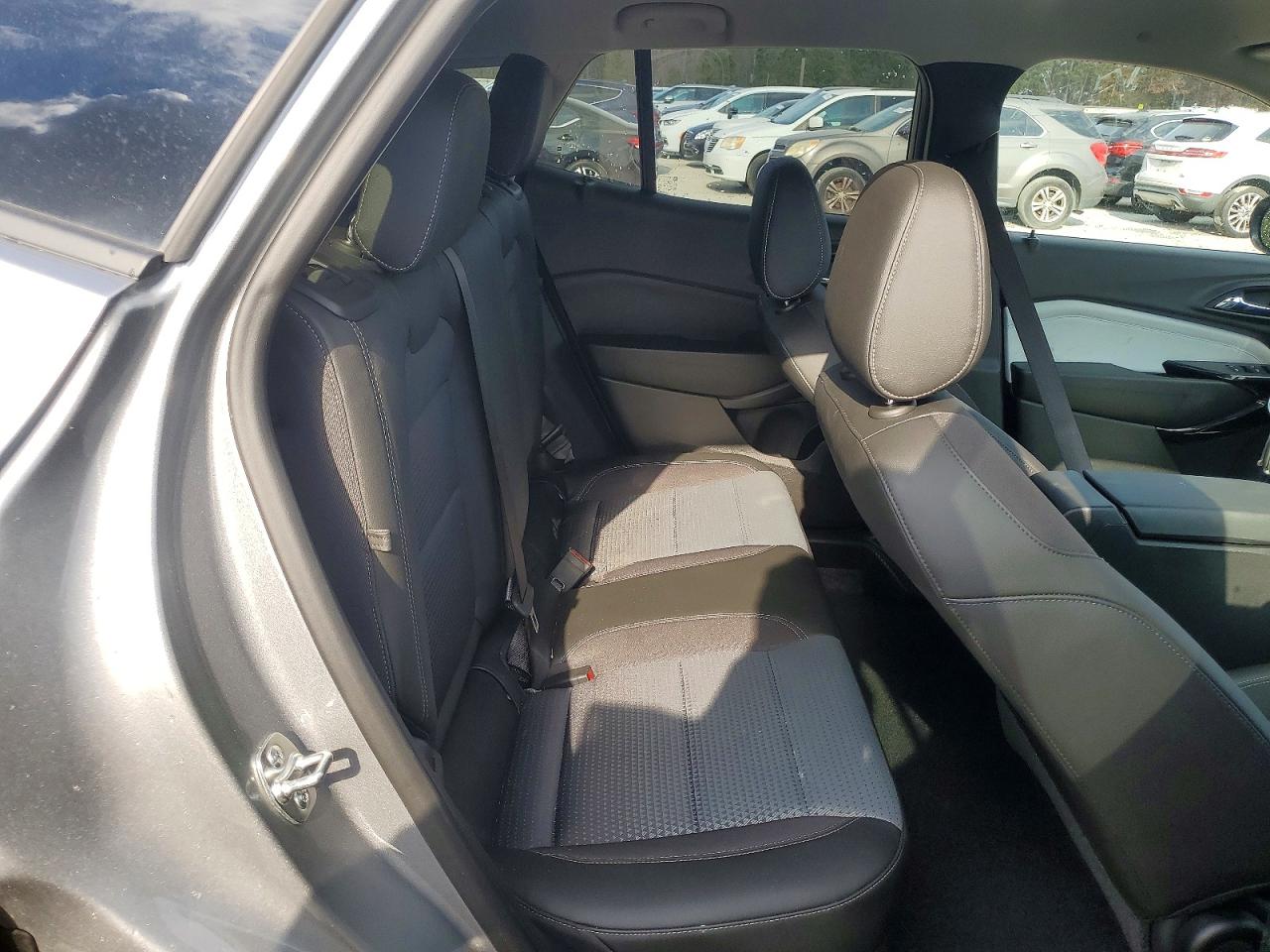 2025 CHEVROLET TRAX 1LT photo 11