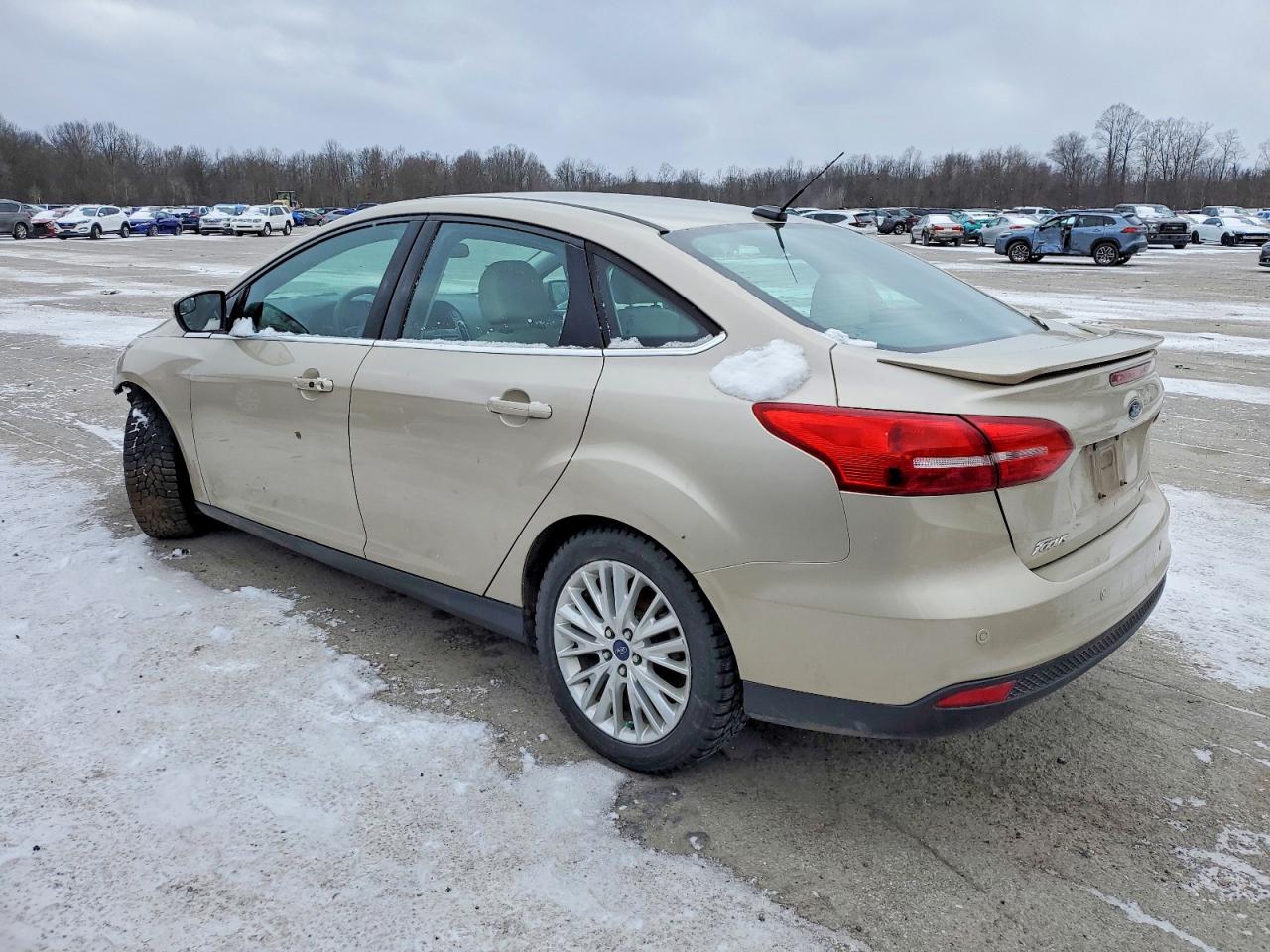 2018 FORD FOCUS TITANIUM photo 2