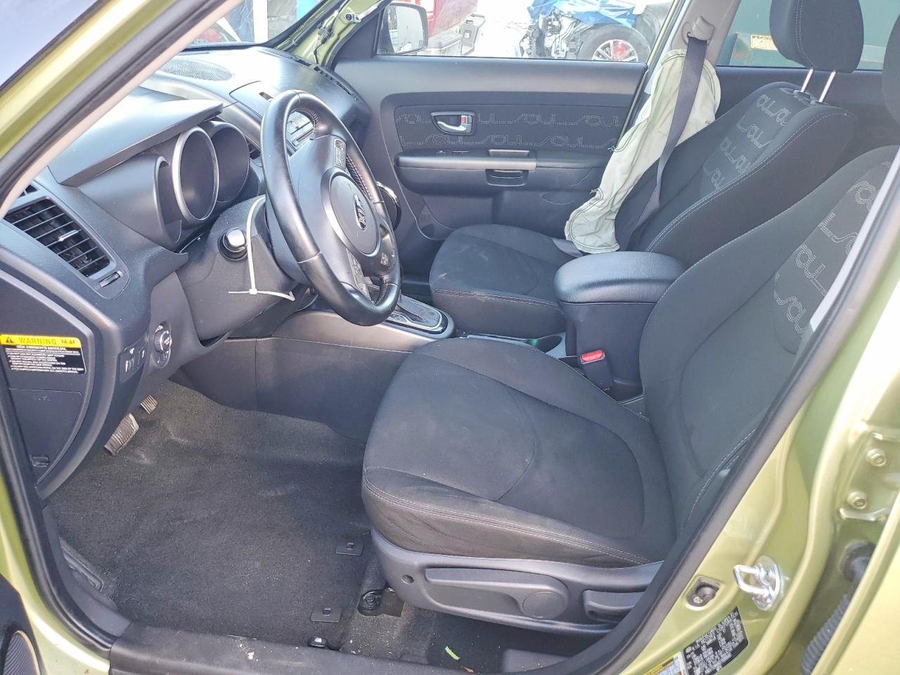 2013 KIA SOUL + photo 7