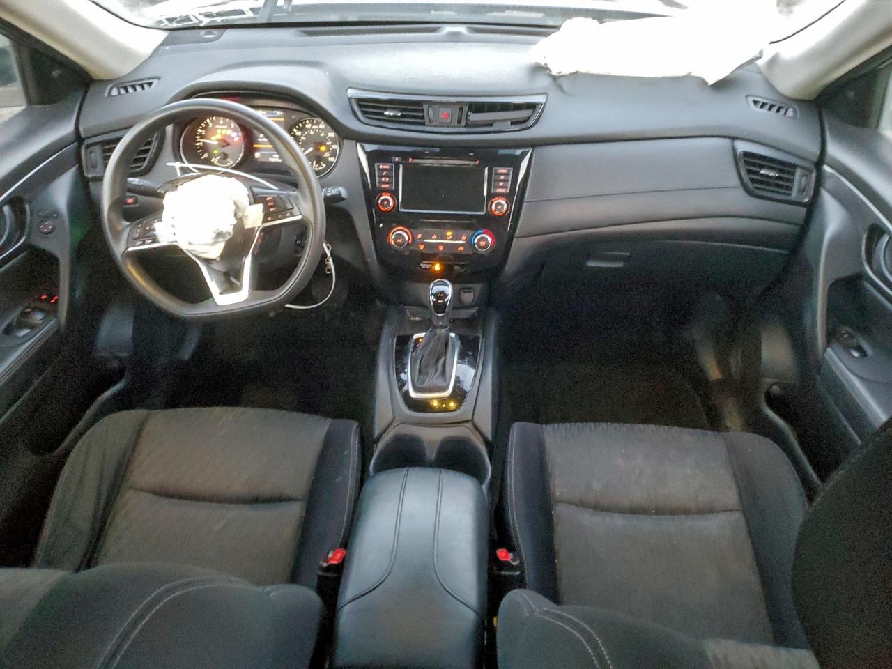 2019 NISSAN ROGUE S photo 8