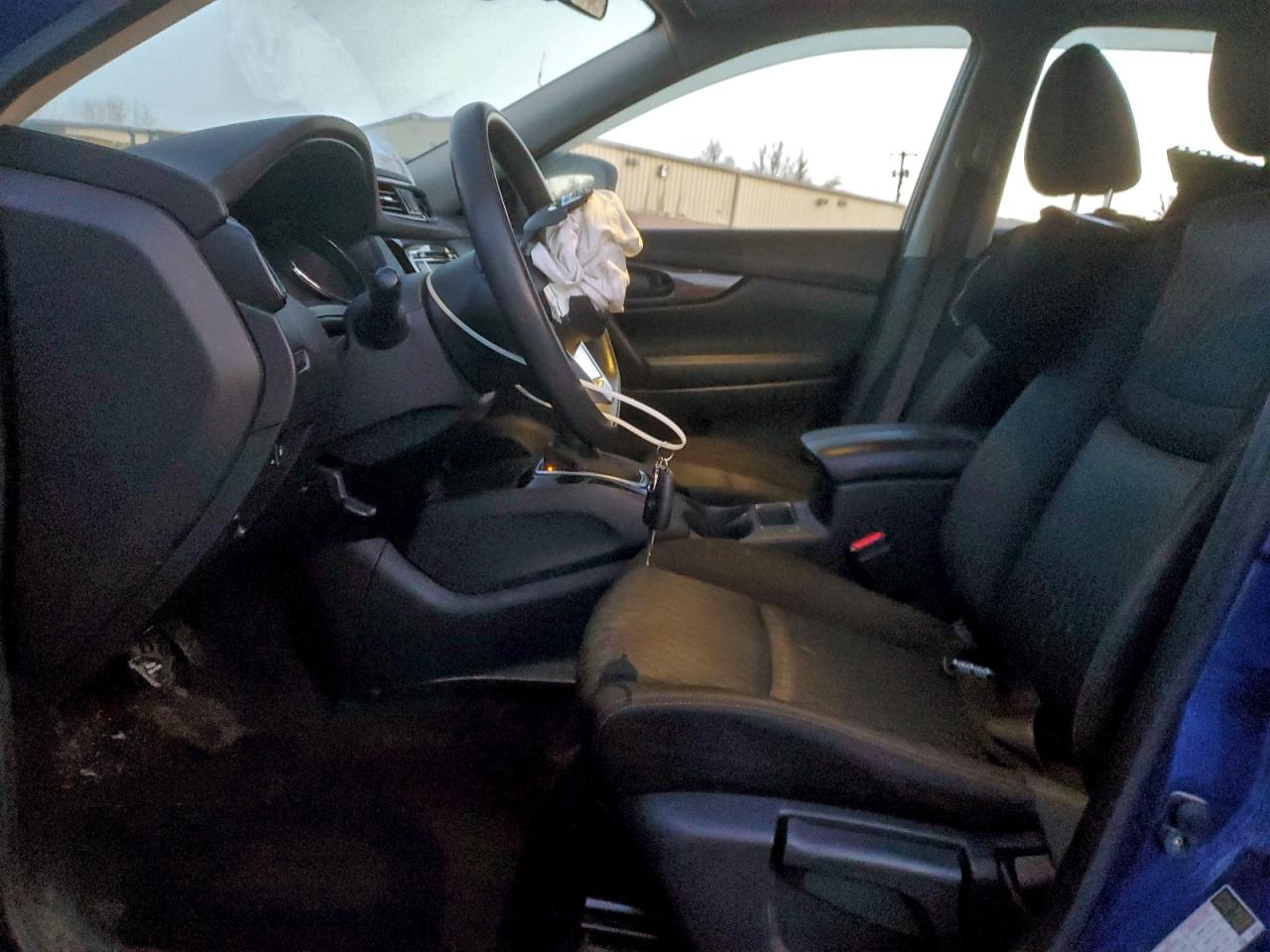 2019 NISSAN ROGUE S photo 7