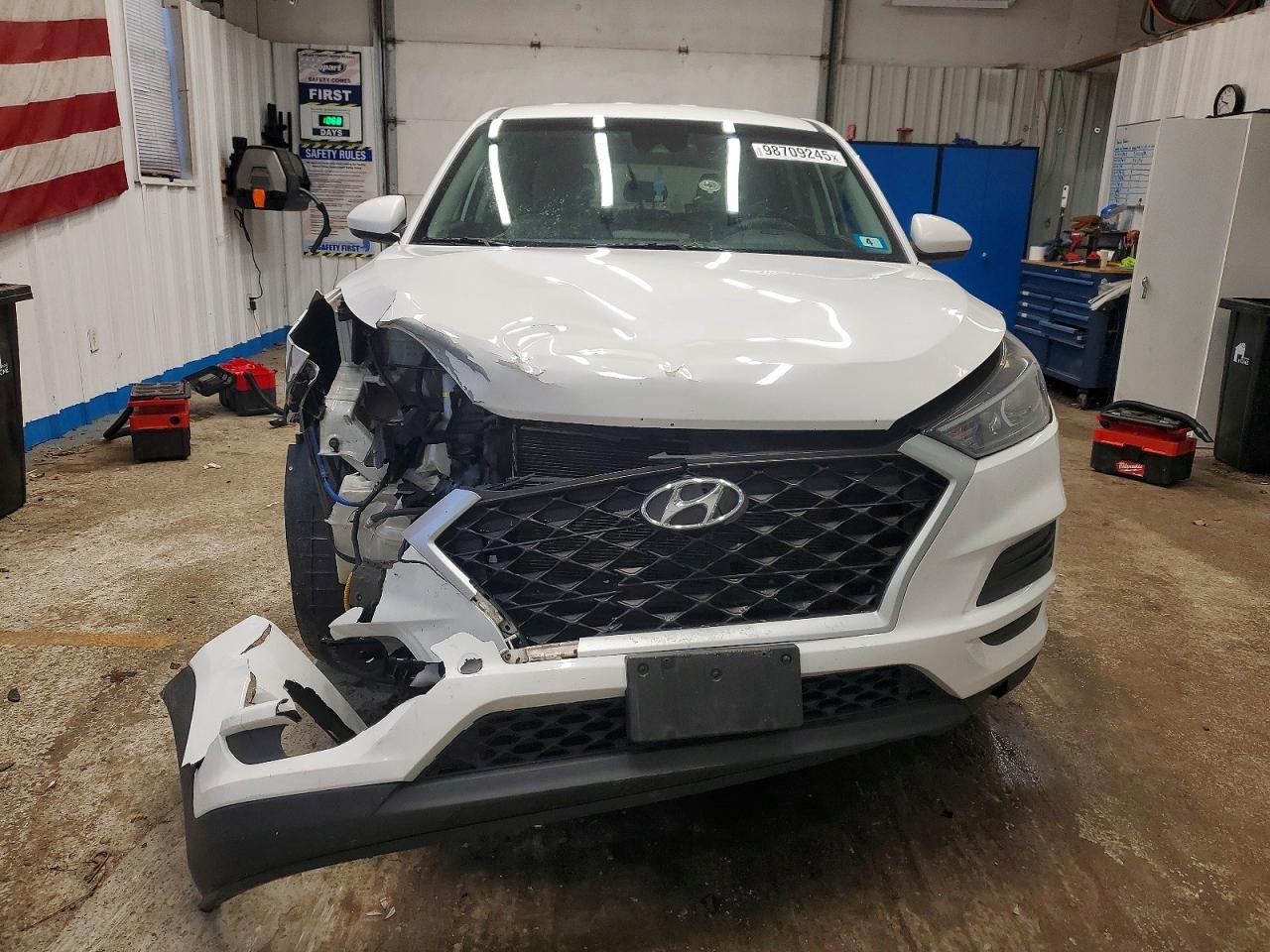 2019 HYUNDAI TUCSON SE photo 5
