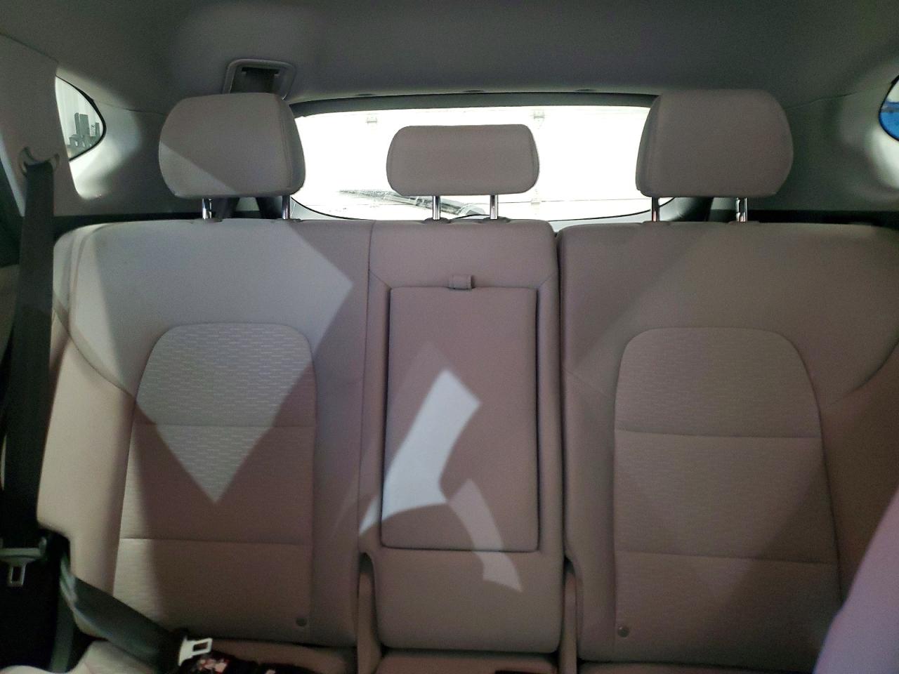 2019 HYUNDAI TUCSON SE photo 10