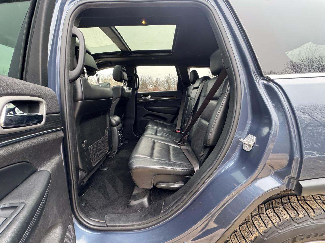 2019 JEEP GRAND CHEROKEE LIMITED photo 12