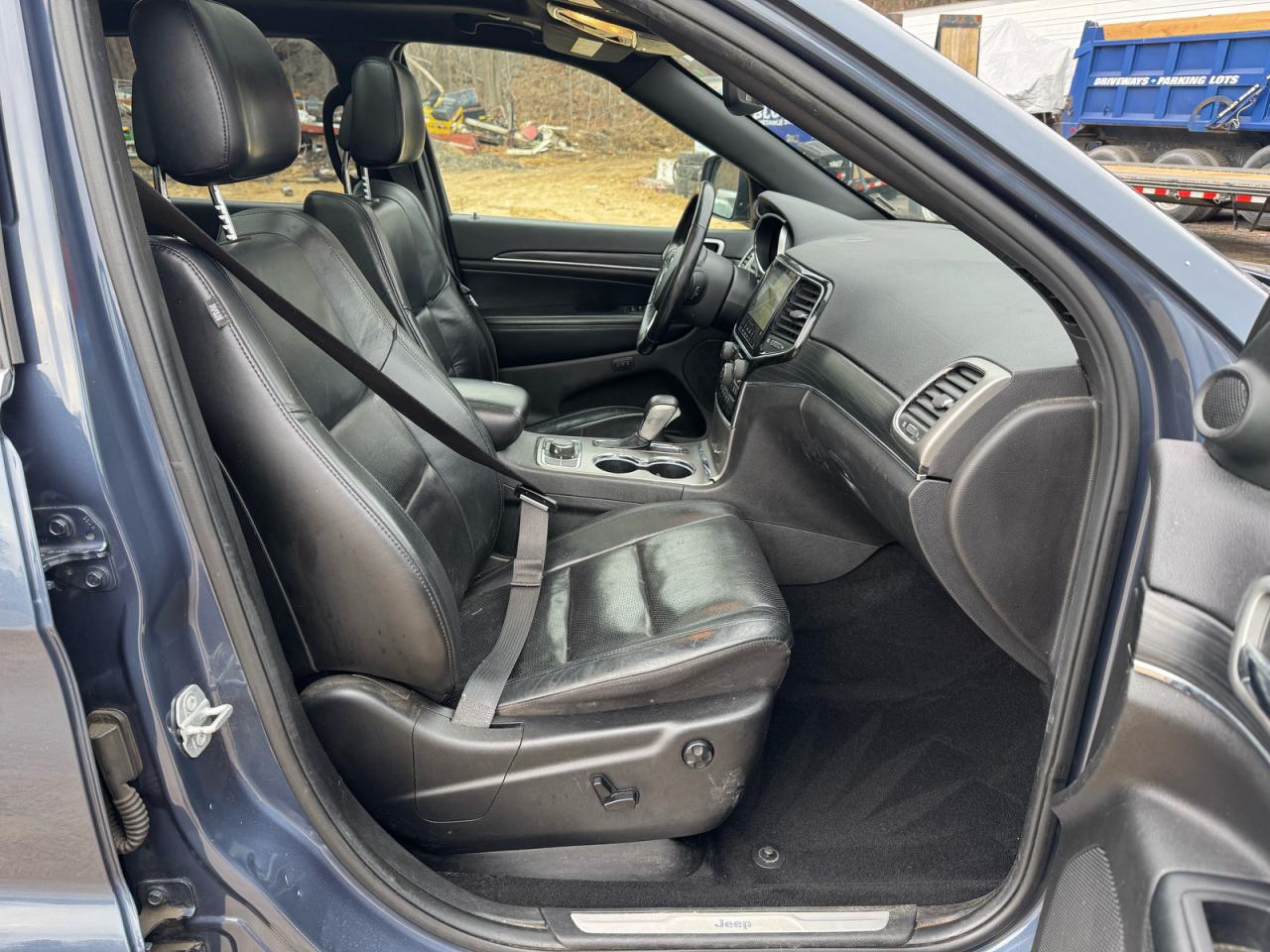 2019 JEEP GRAND CHEROKEE LIMITED photo 5