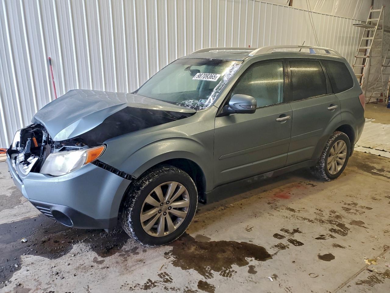 2011 SUBARU FORESTER