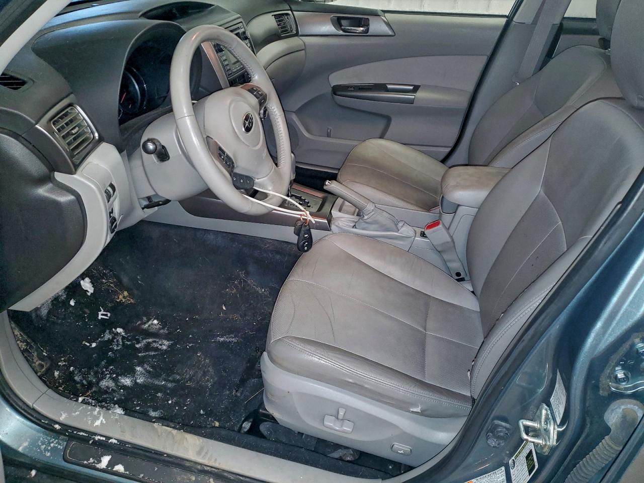 2011 SUBARU FORESTER TOURING photo 7