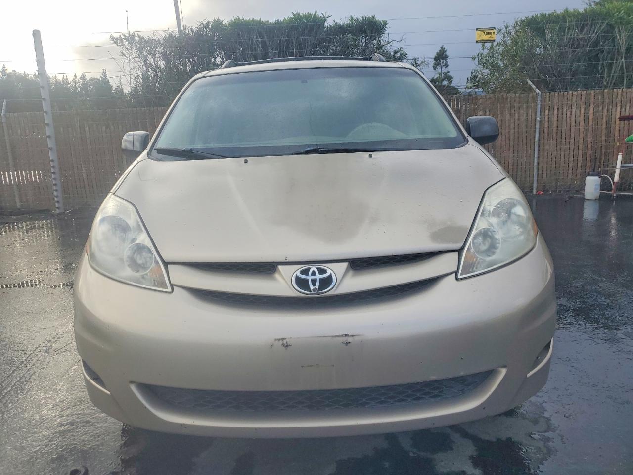 2006 TOYOTA SIENNA CE photo 5