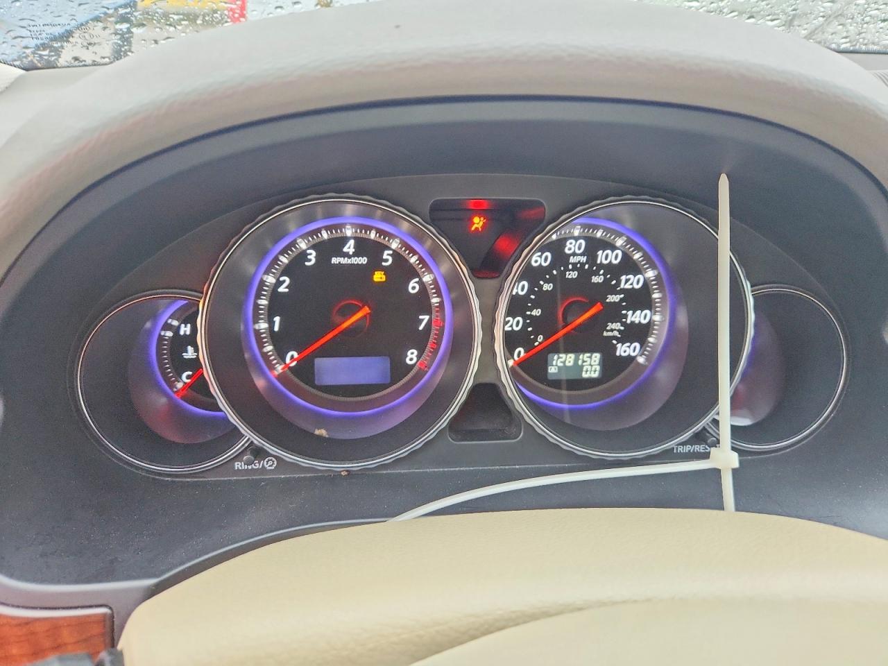 2008 INFINITI M35 BASE photo 9