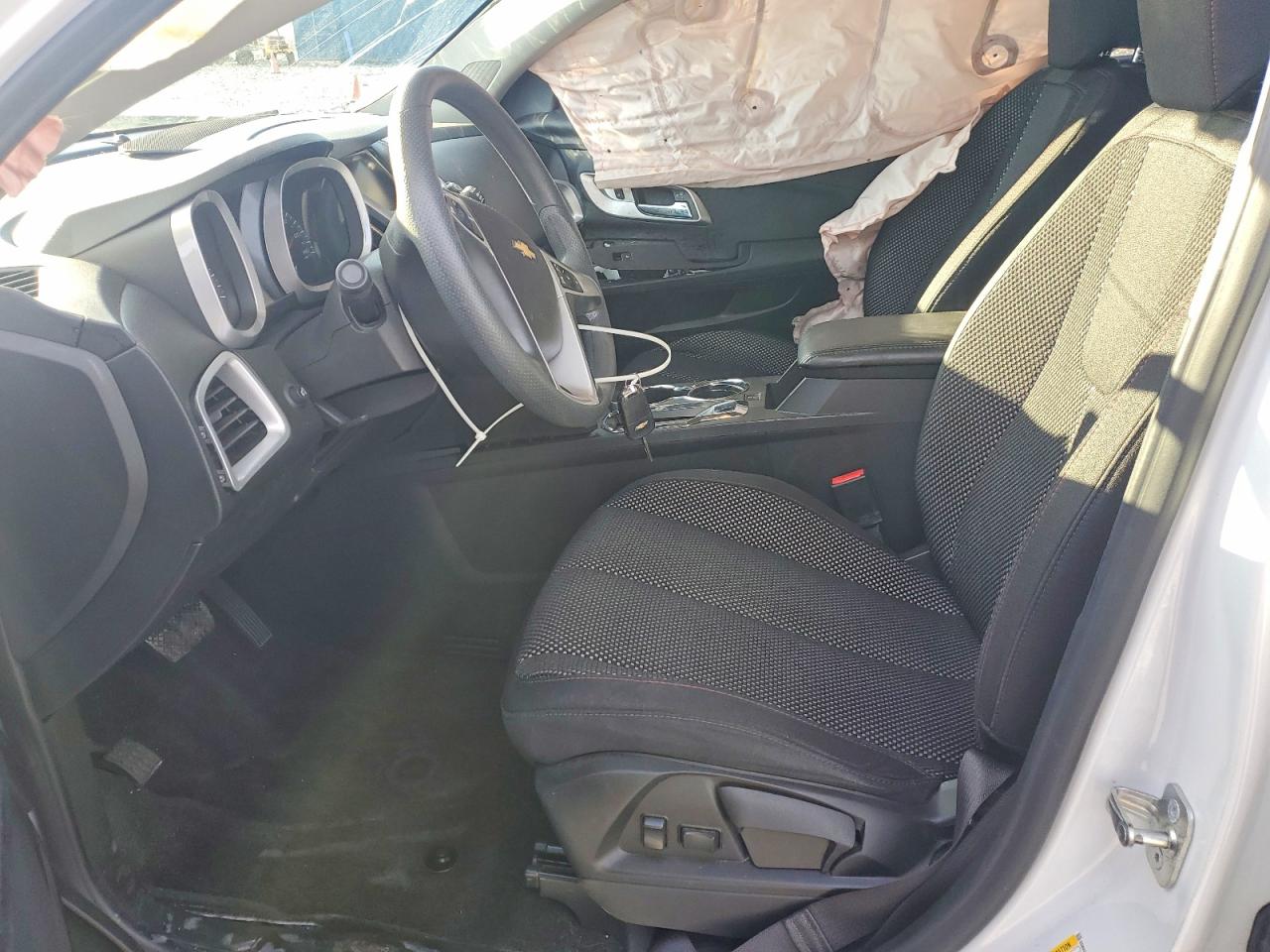 2017 CHEVROLET EQUINOX LT photo 7