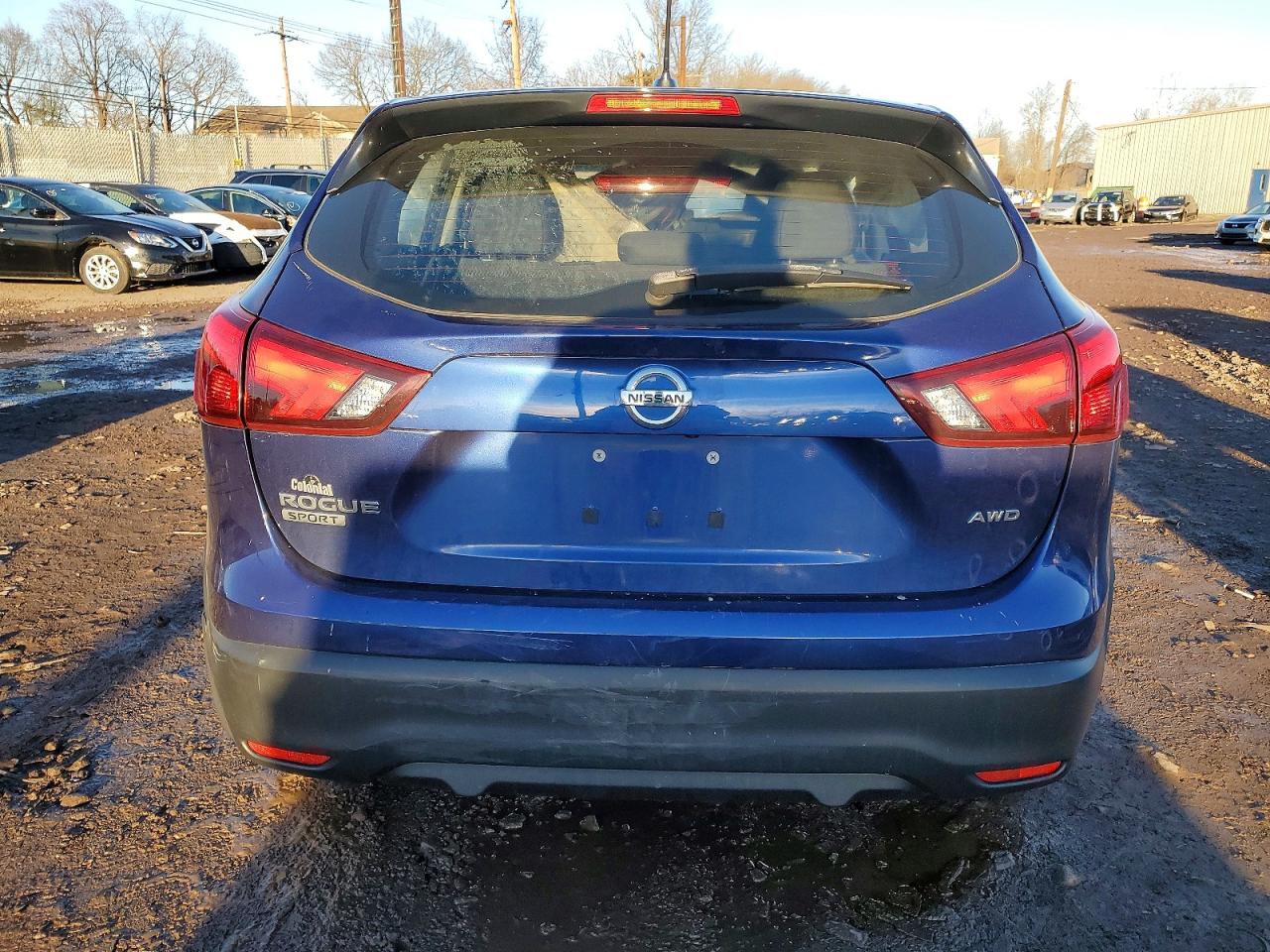 2018 NISSAN ROGUE SPORT S photo 6