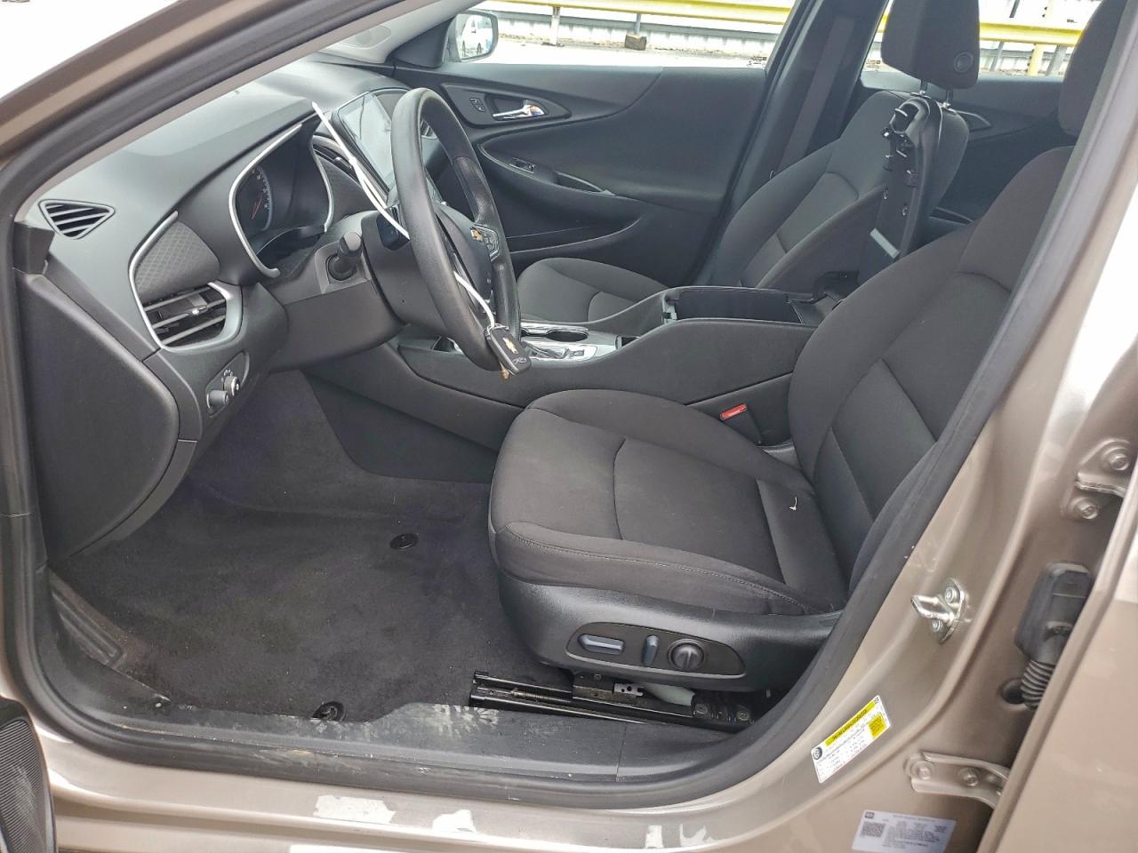 2023 CHEVROLET MALIBU LT photo 7