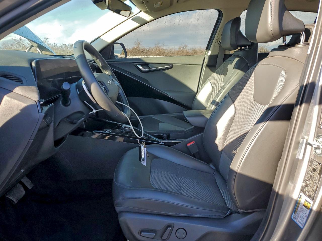 2023 KIA NIRO WIND photo 7