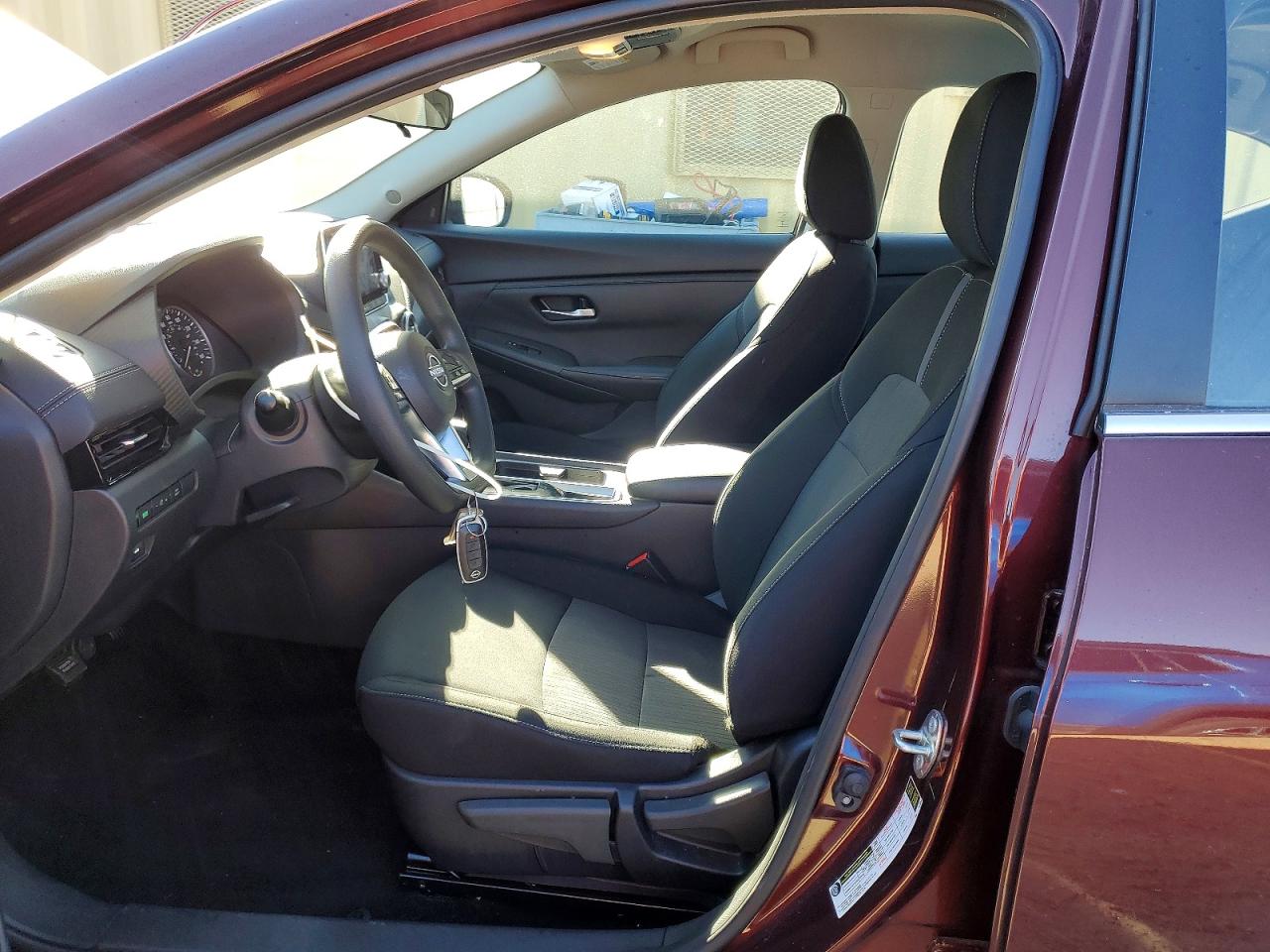 2025 NISSAN SENTRA SV photo 7