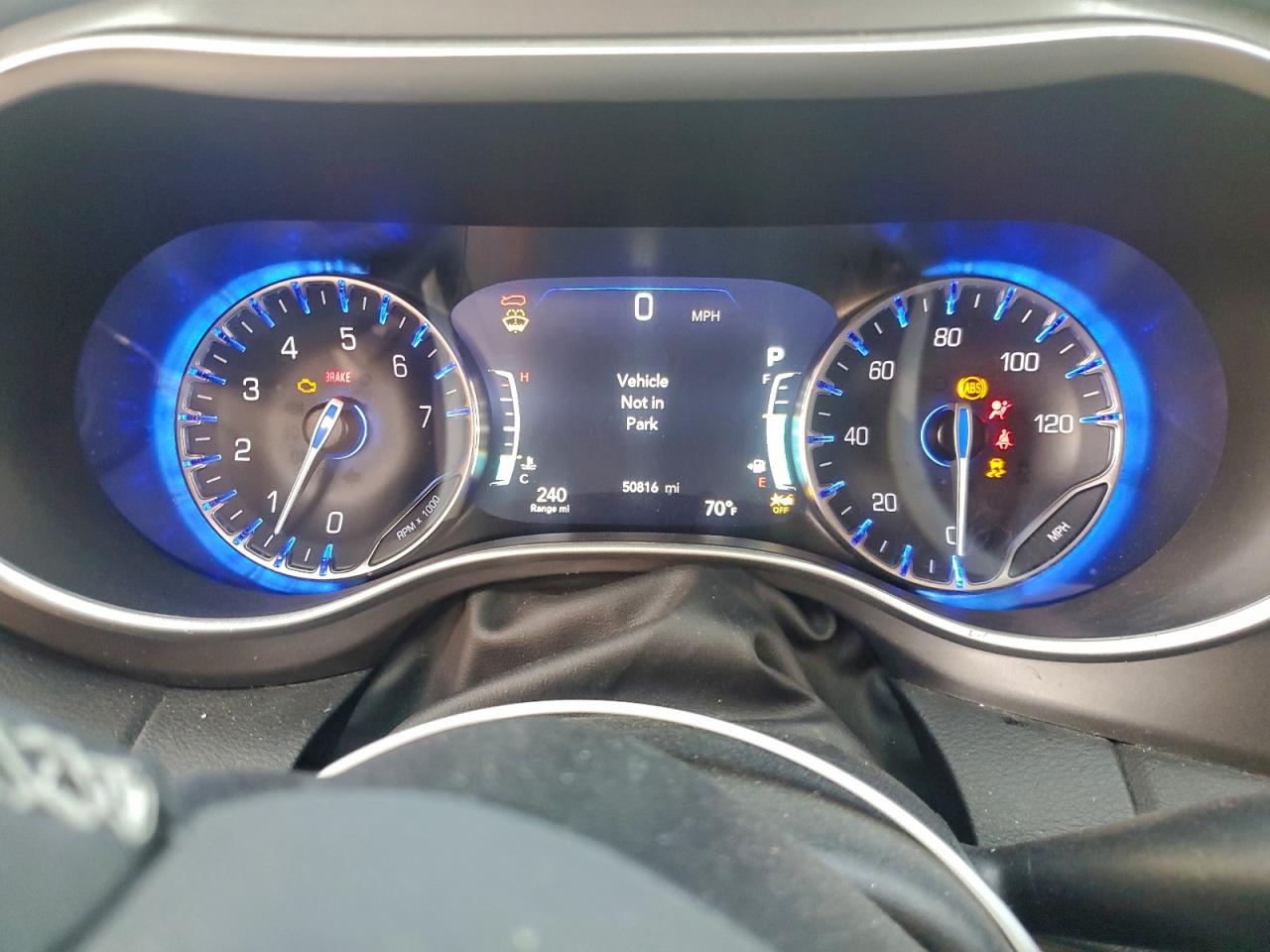 2024 CHRYSLER PACIFICA TOURING L photo 9