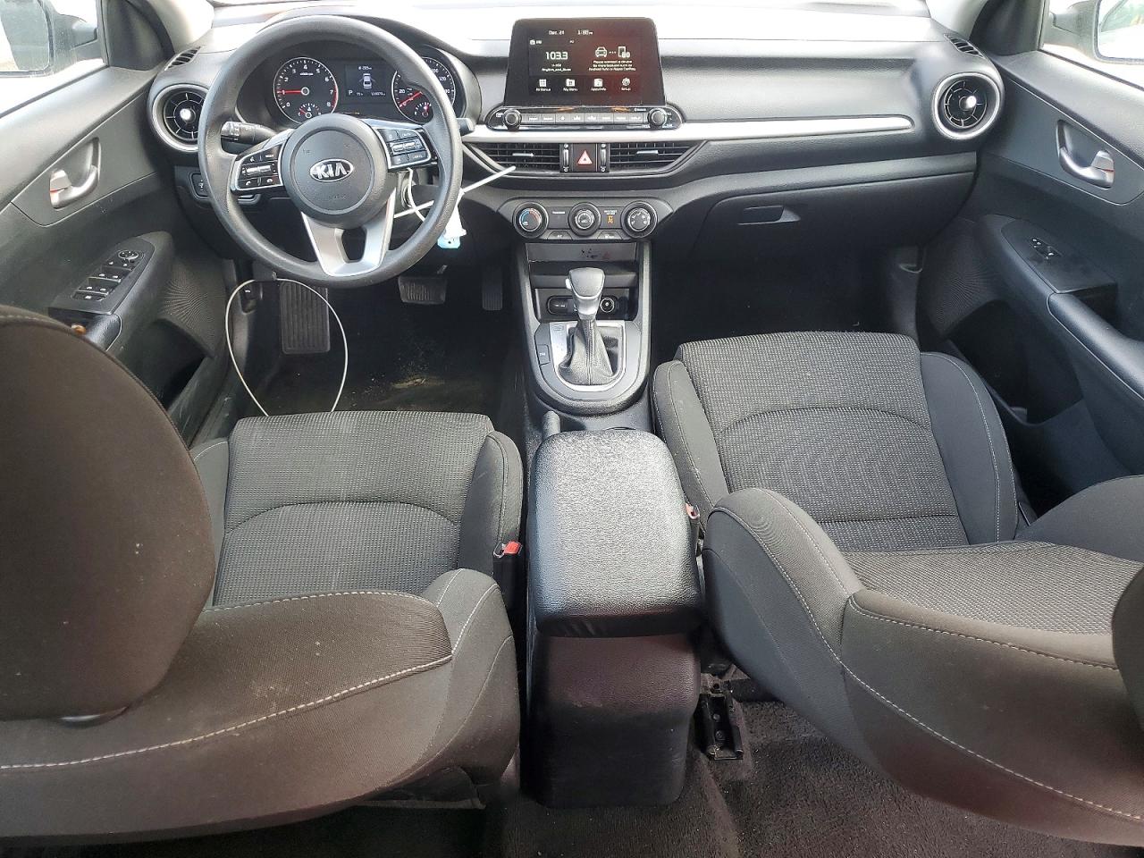2021 KIA FORTE FE photo 8