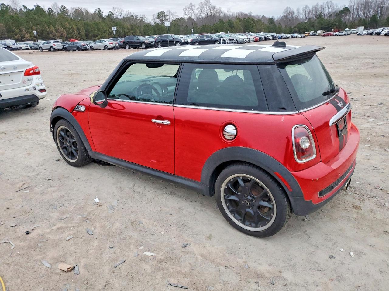 2009 MINI COOPER S photo 2