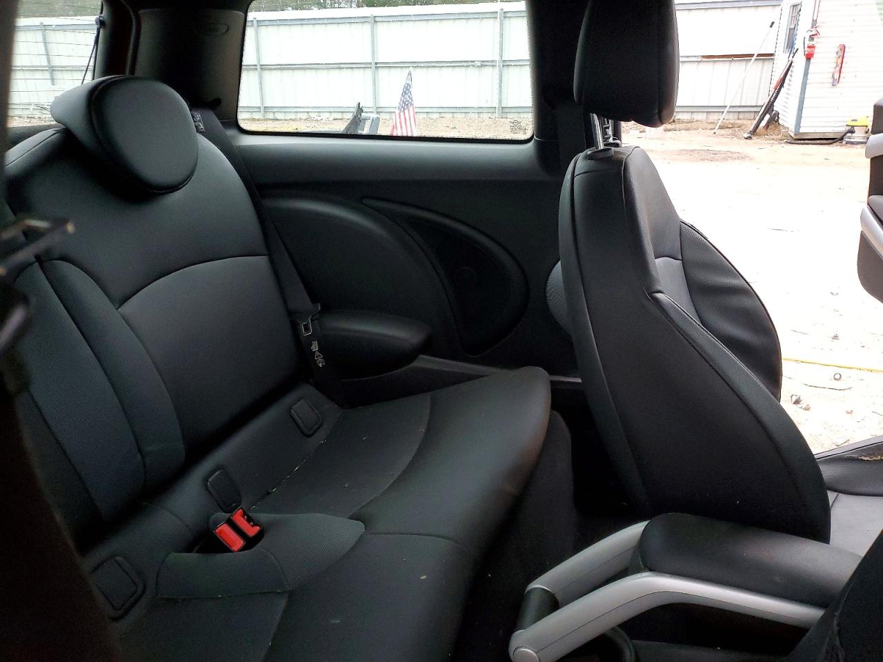 2009 MINI COOPER S photo 10