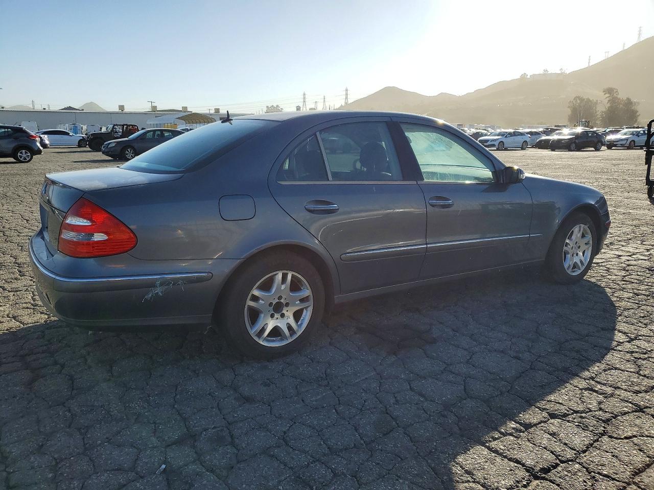 2006 MERCEDES-BENZ E 350 photo 3