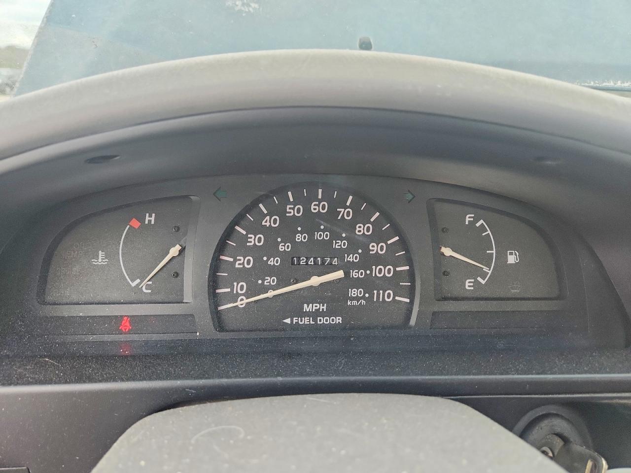 2001 TOYOTA TACOMA PRERUNNER photo 9