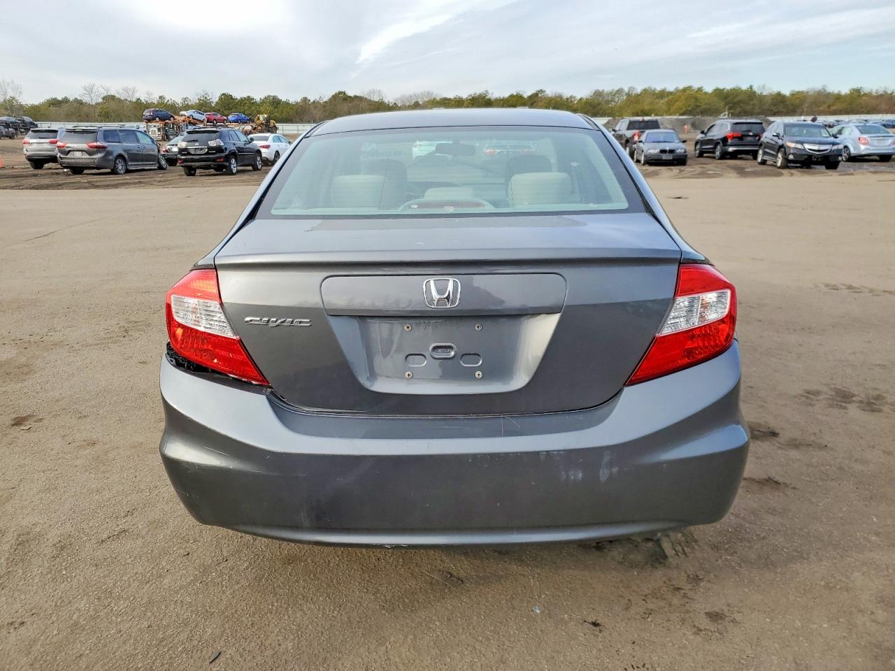 2012 HONDA CIVIC LX photo 6
