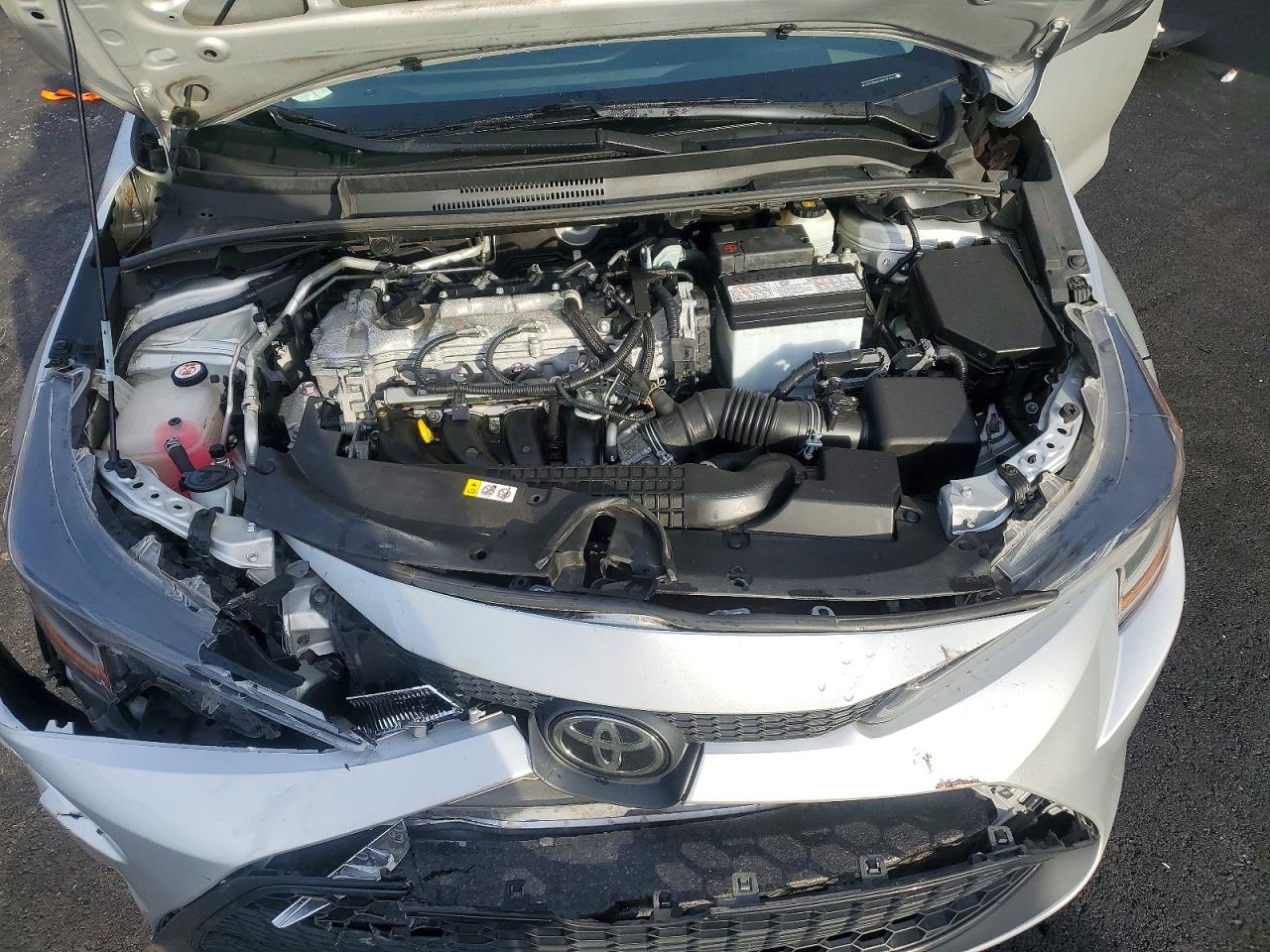 2022 TOYOTA COROLLA LE photo 11