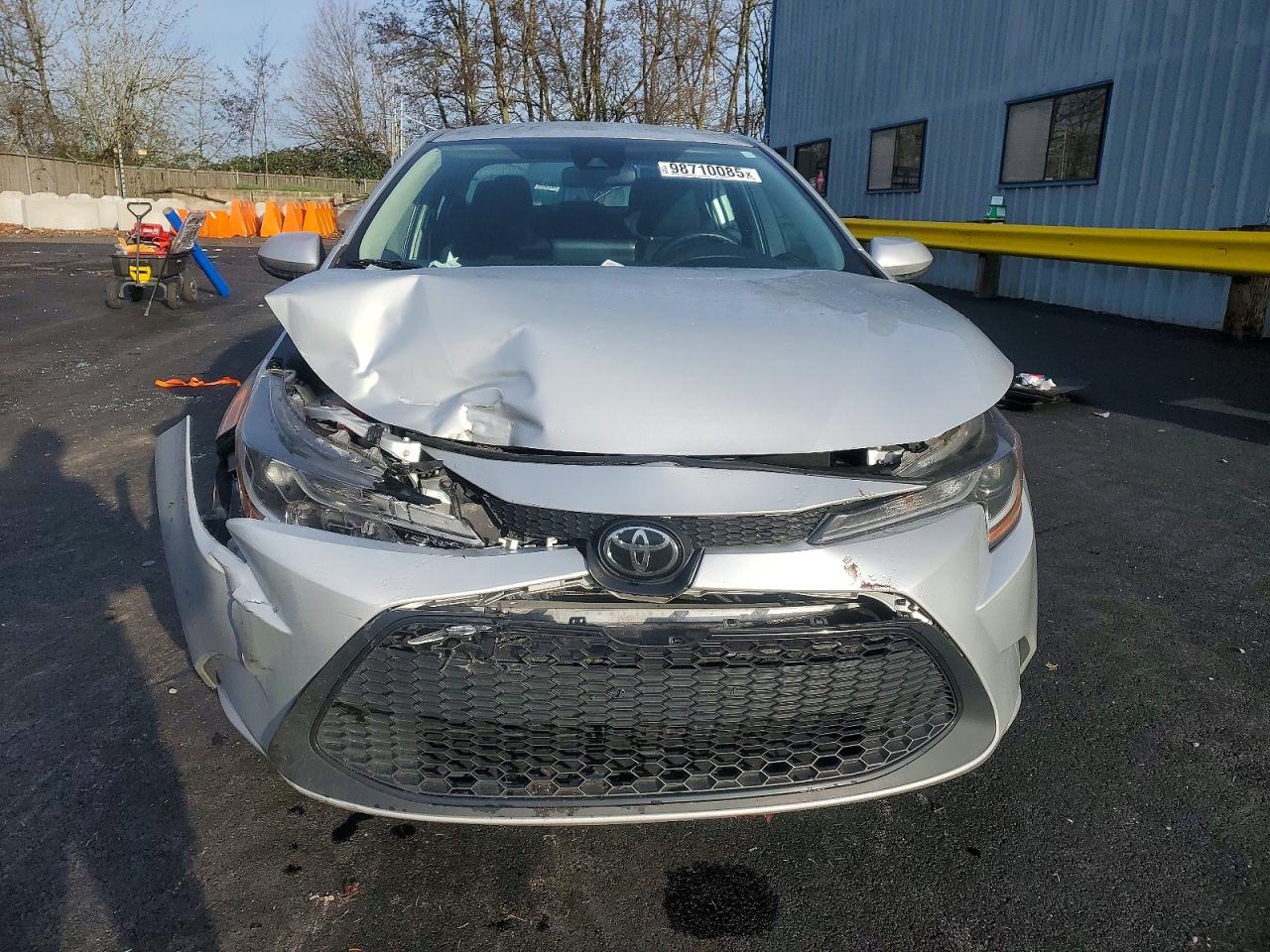 2022 TOYOTA COROLLA LE photo 5