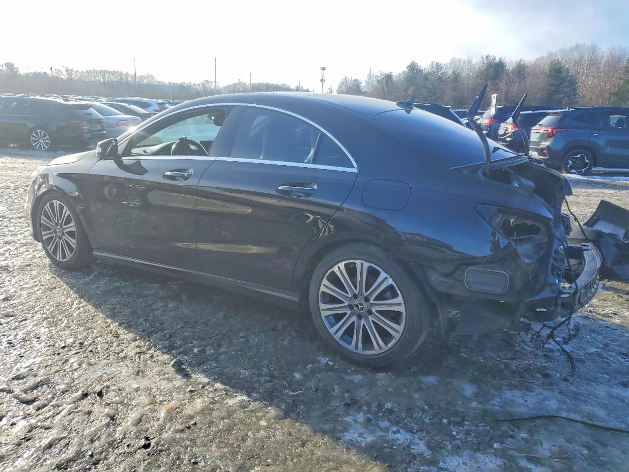 2018 MERCEDES-BENZ CLA 250 4MATIC photo 2
