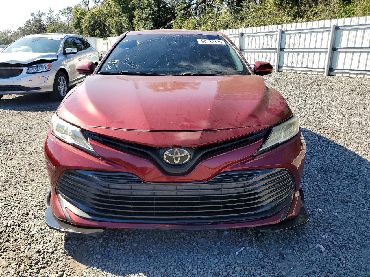 2020 TOYOTA CAMRY LE photo 5