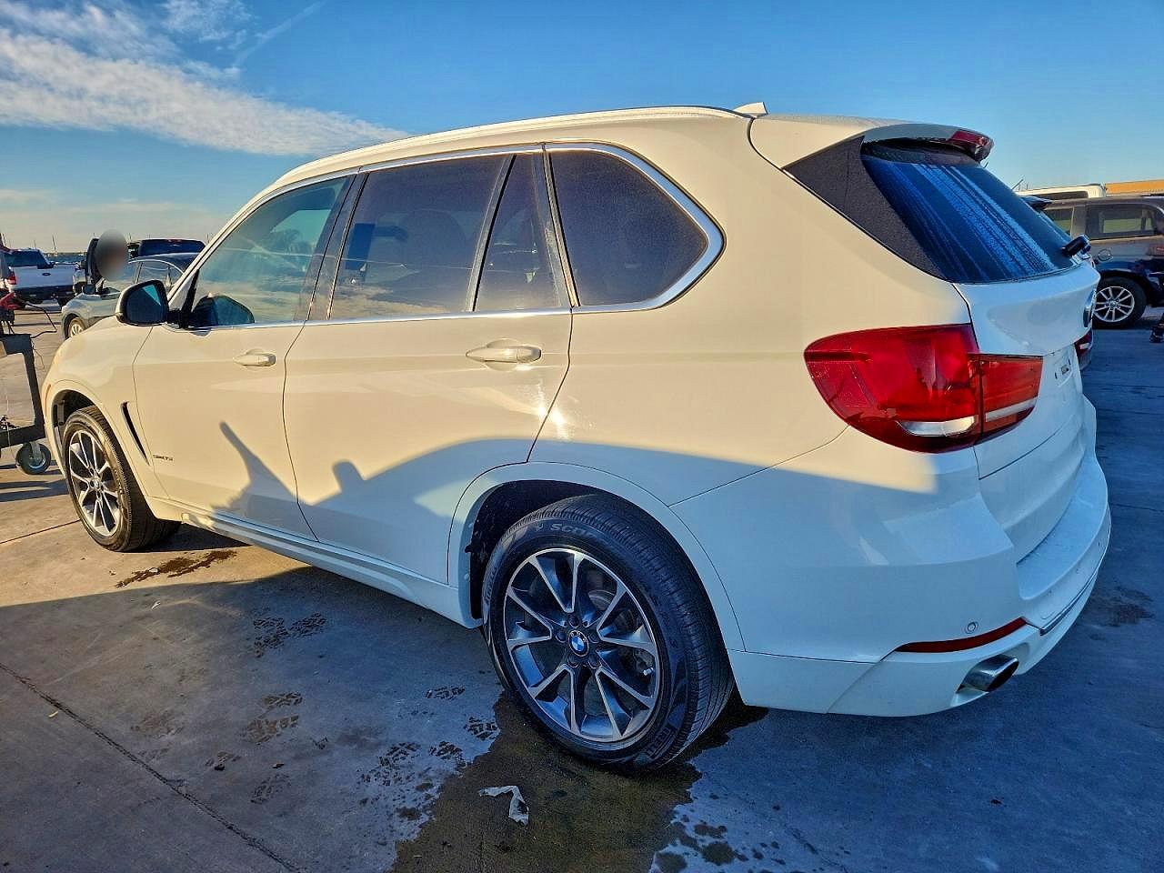 2017 BMW X5 SDRIVE35I photo 2