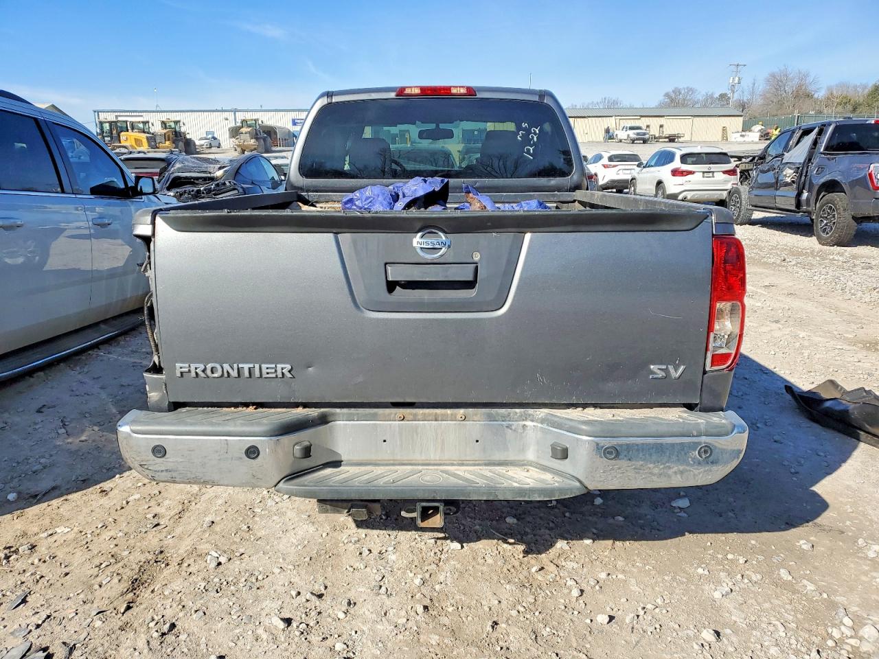 2019 NISSAN FRONTIER SV photo 6